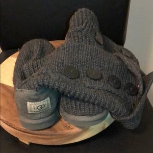 Gray Knit Ugg boots